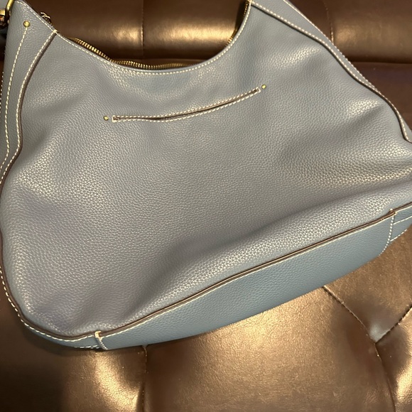 Chala Hobo style purse with bird chain (removable) - Picture 2 of 5